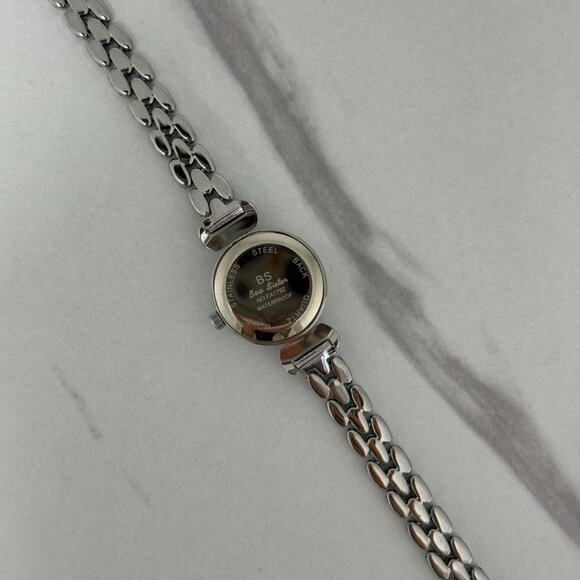 Sku:0176 cute vintage style mini silver watch bracelet +‎ in a gift box main image 5